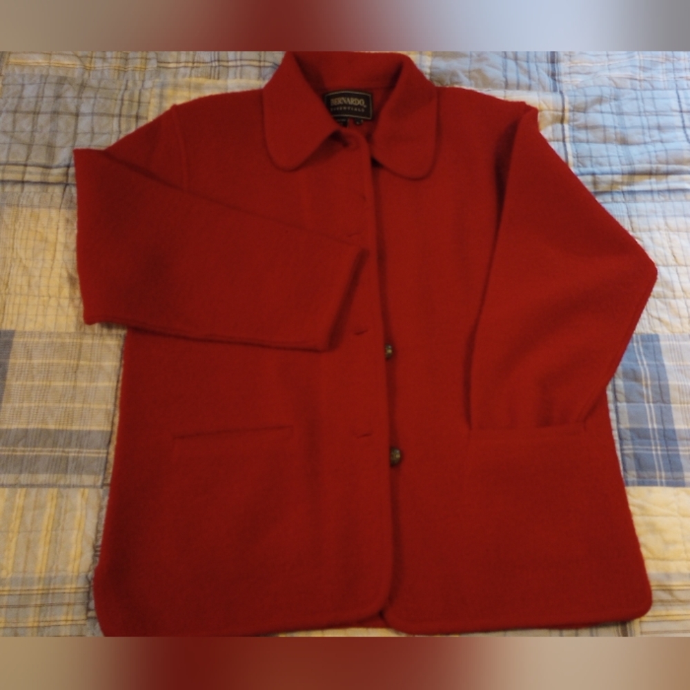 Vintage red wool jacket with pretty buttons